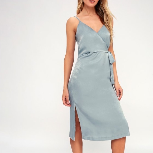 J.O.A. Dresses & Skirts - J.O.A. Lulu’s Mint Blue Satin Midi Wrap Dress